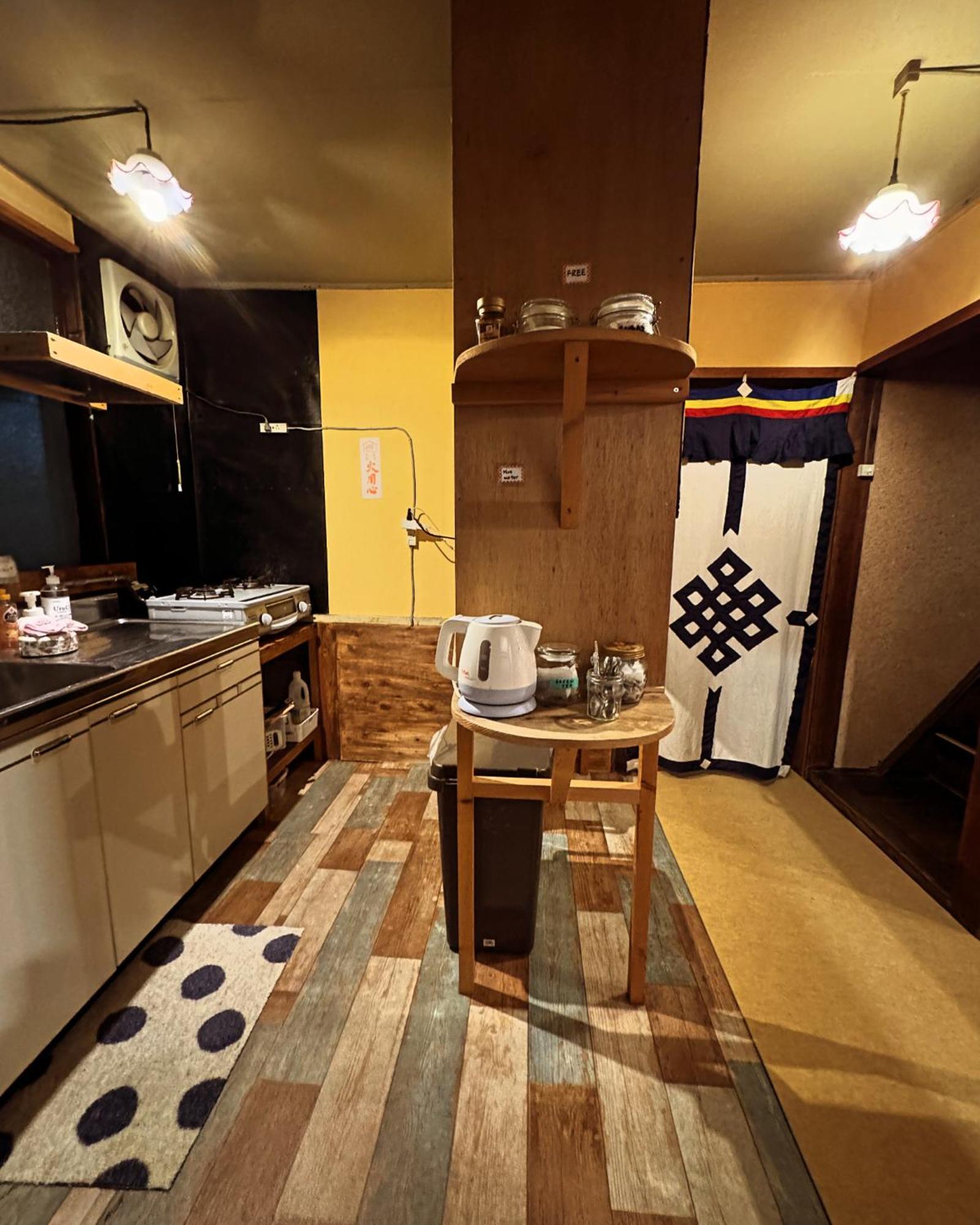 Hostel Otro Mundo Kyoto Exterior photo